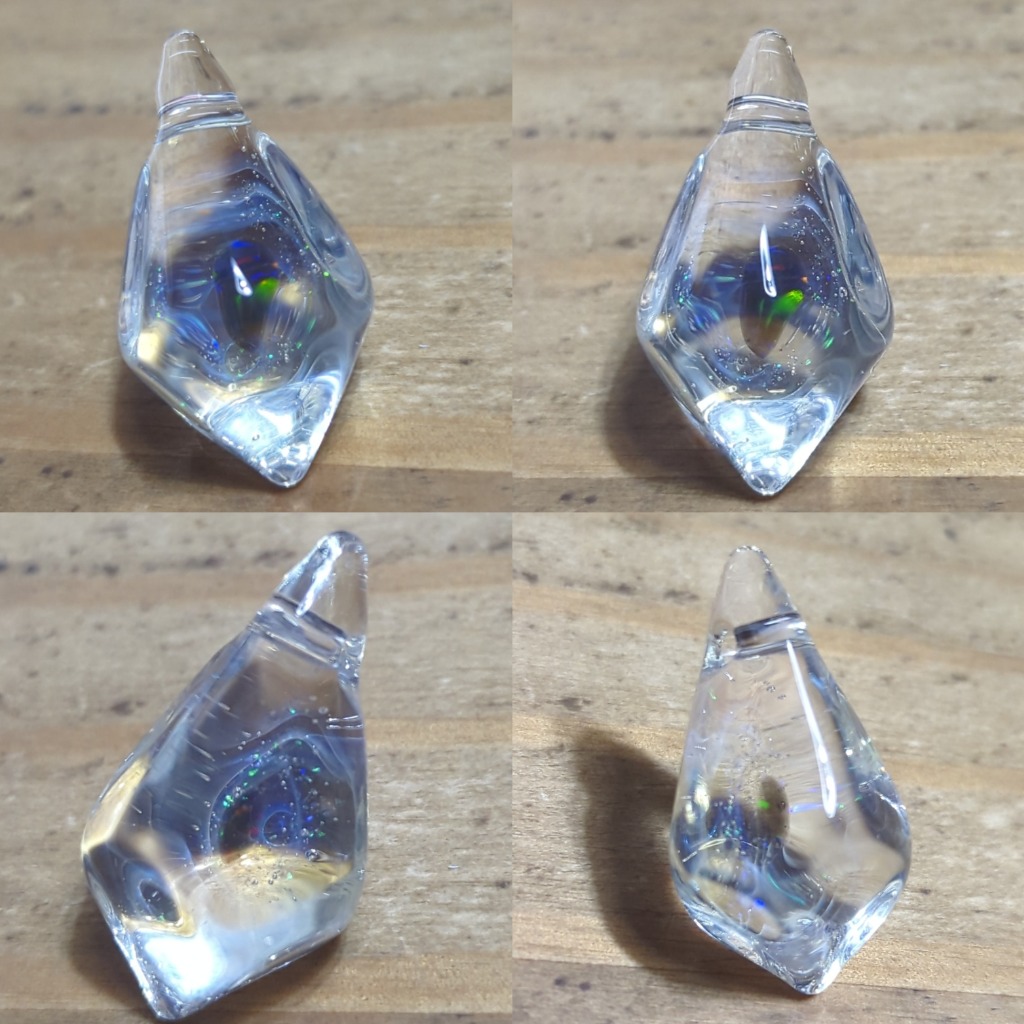 オーダーメイドのガラスペンダント2